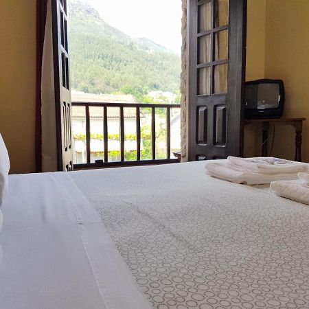 Home Geres Hostel Екстериор снимка